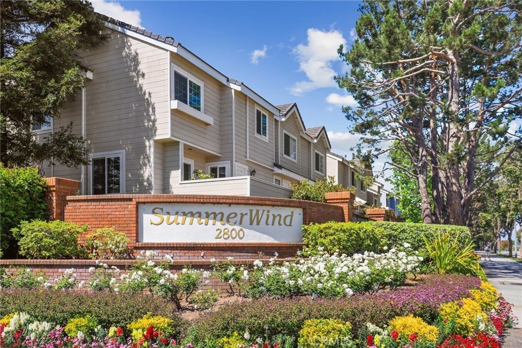 Photo of Listing #SB25103811