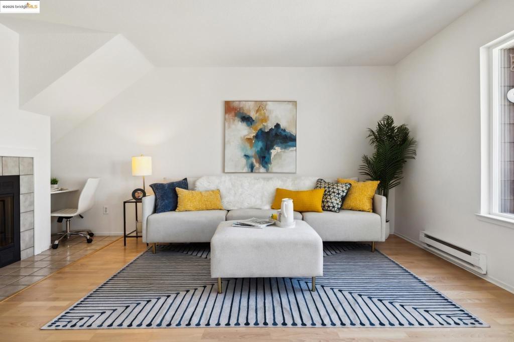 Photo of Listing #41097456