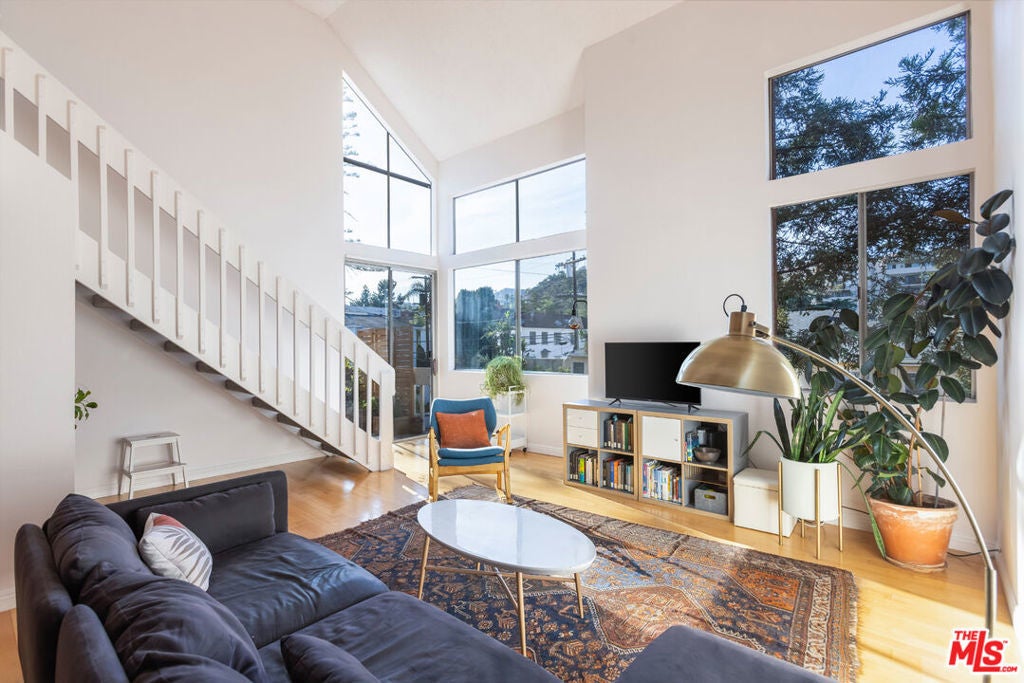 Photo of Listing #25538668