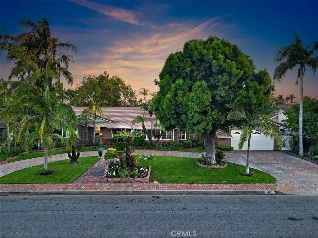 Photo of Listing #DW25107795