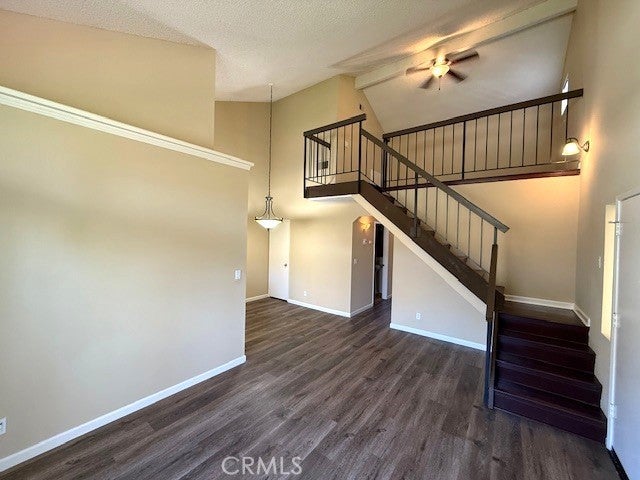 Photo of Listing #SR25097945