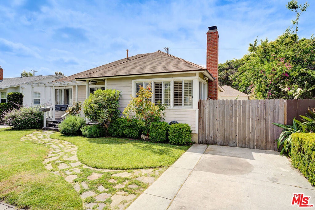 Photo of Listing #25538927