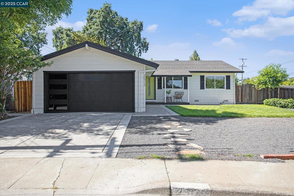 Photo of Listing #41097476