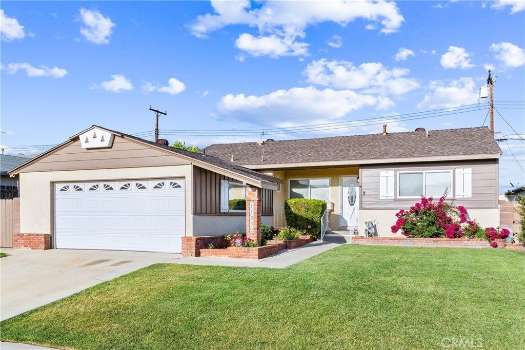 Photo of Listing #PW25107672