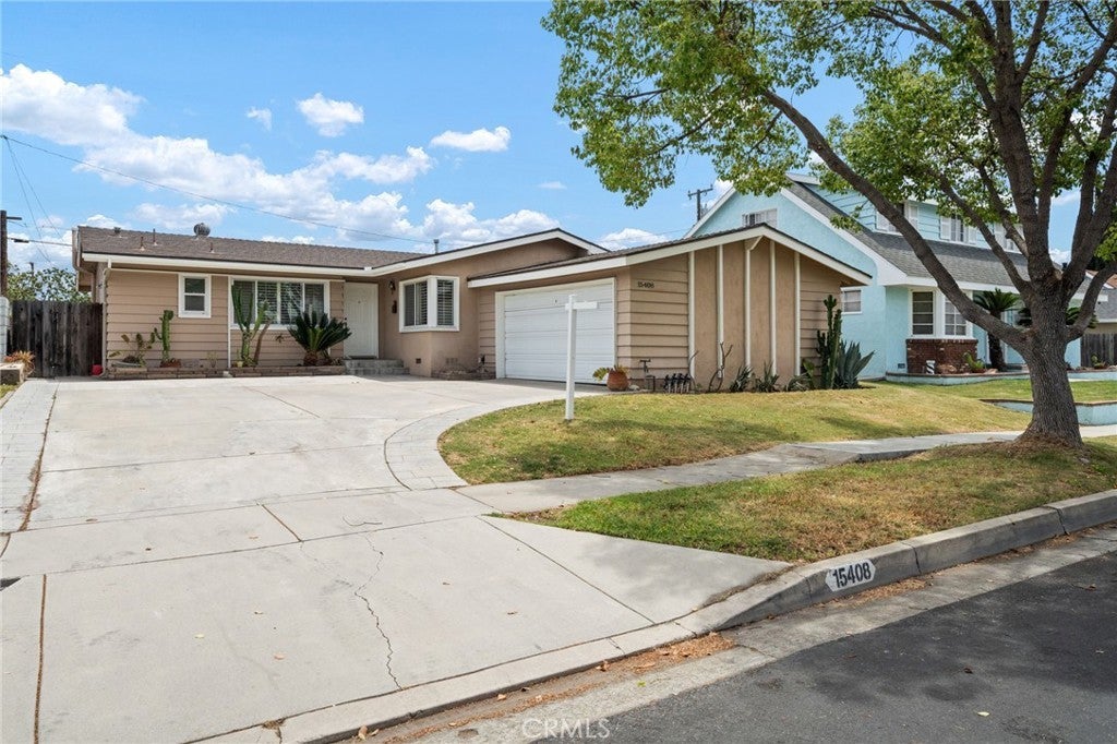 Photo of Listing #PW25107897