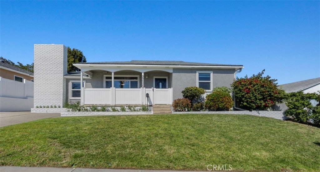 Photo of Listing #SB25107005