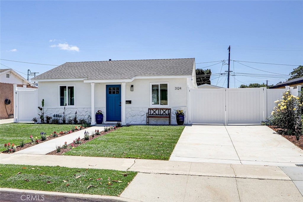 3124 W 185th Street