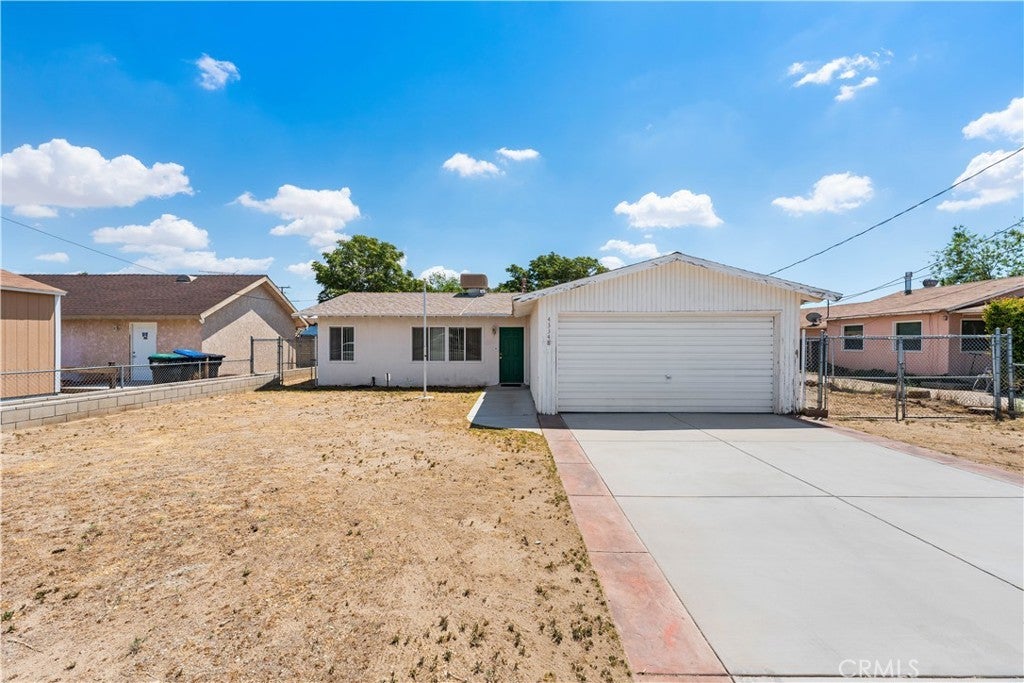 Photo of Listing #SR25105273