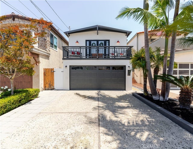 1724 Dixon Street, Redondo Beach.