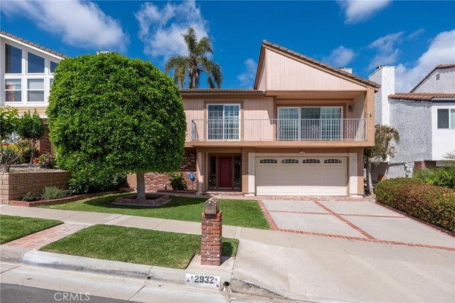 2932 Oakwood Lane, Torrance.