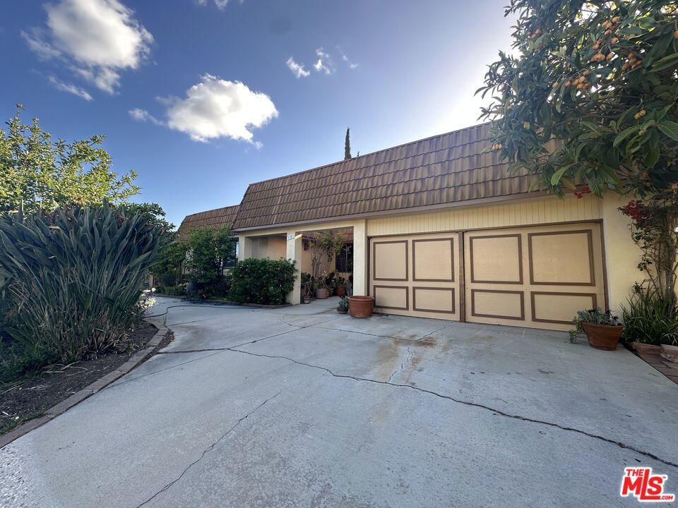 Photo of Listing #25539179