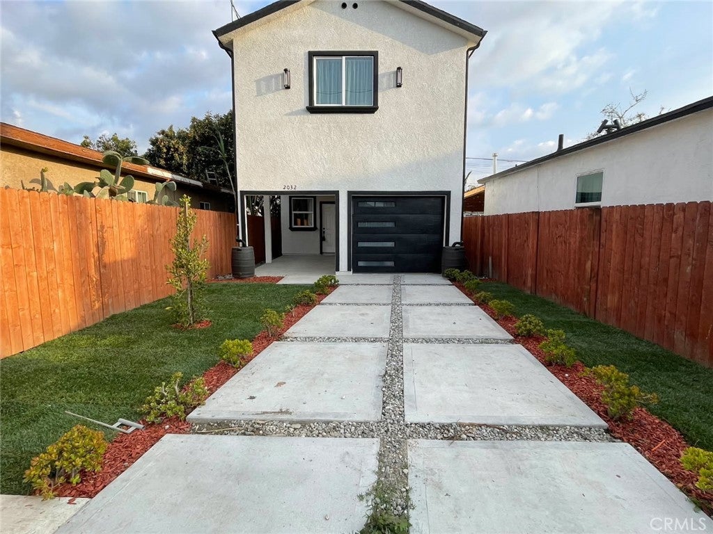 Photo of Listing #DW25108243