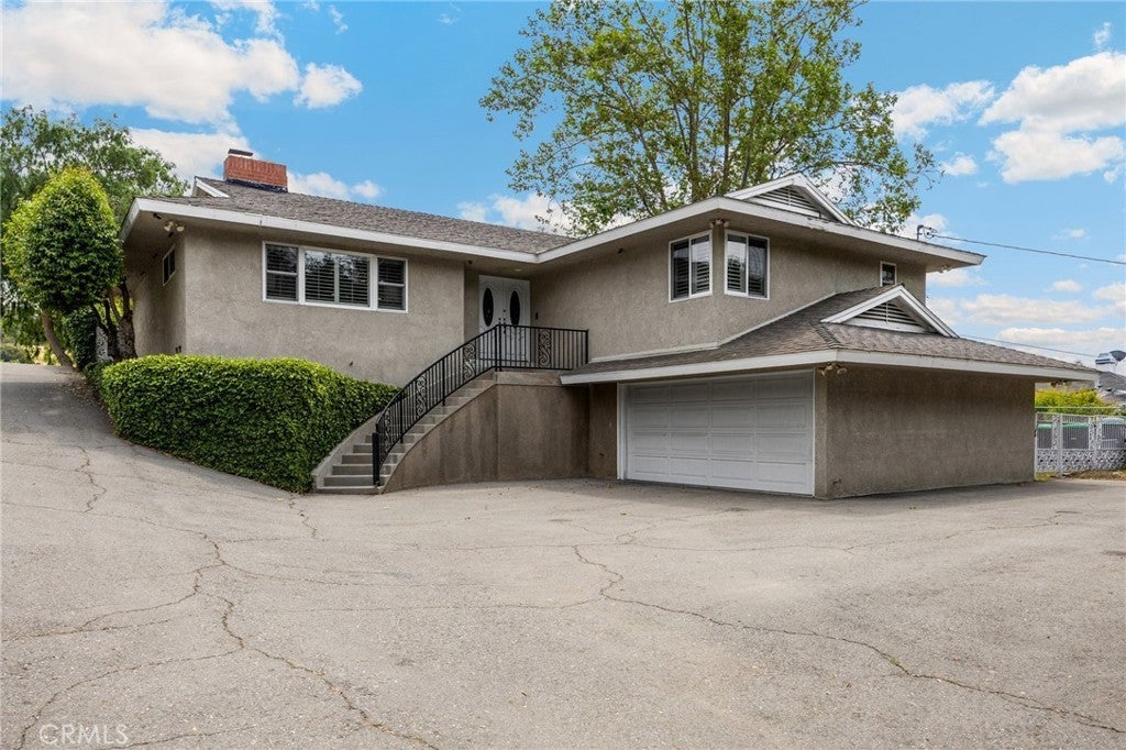 Photo of Listing #PW25105344