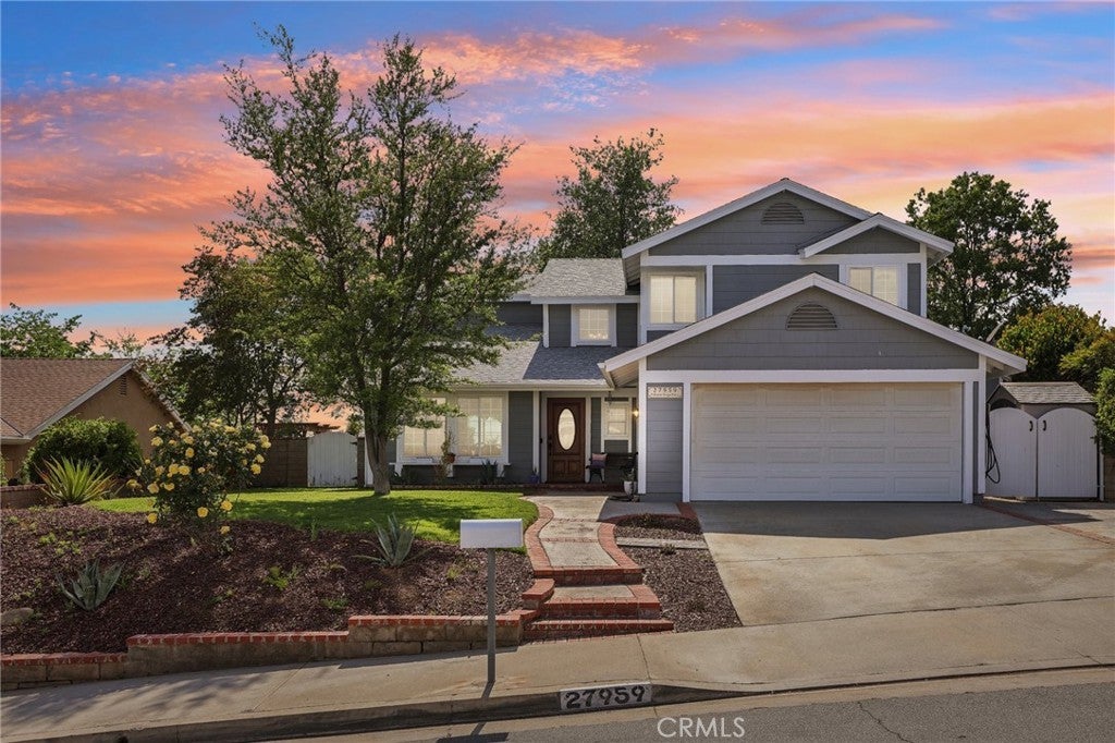 Photo of Listing #SR25108140