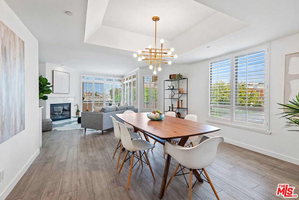 Photo of Listing #25537619