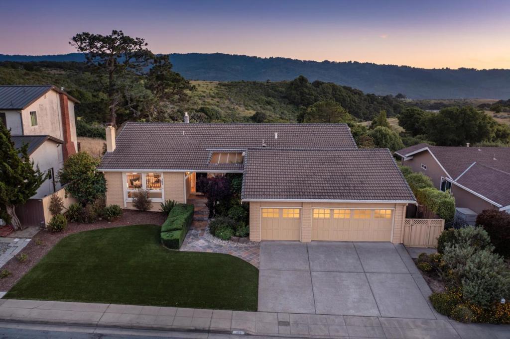 Photo of Listing #ML82006988