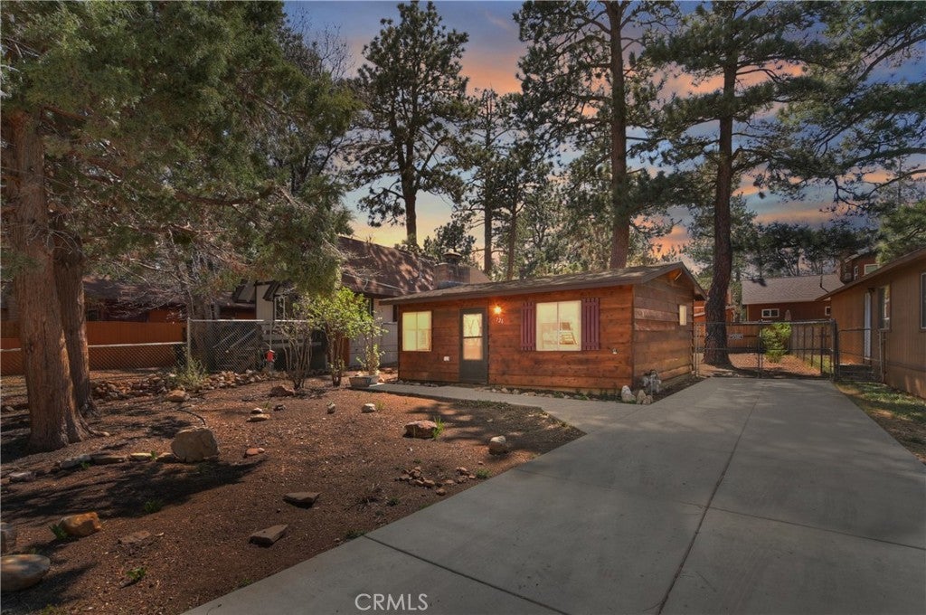 Photo of Listing #PW25108279