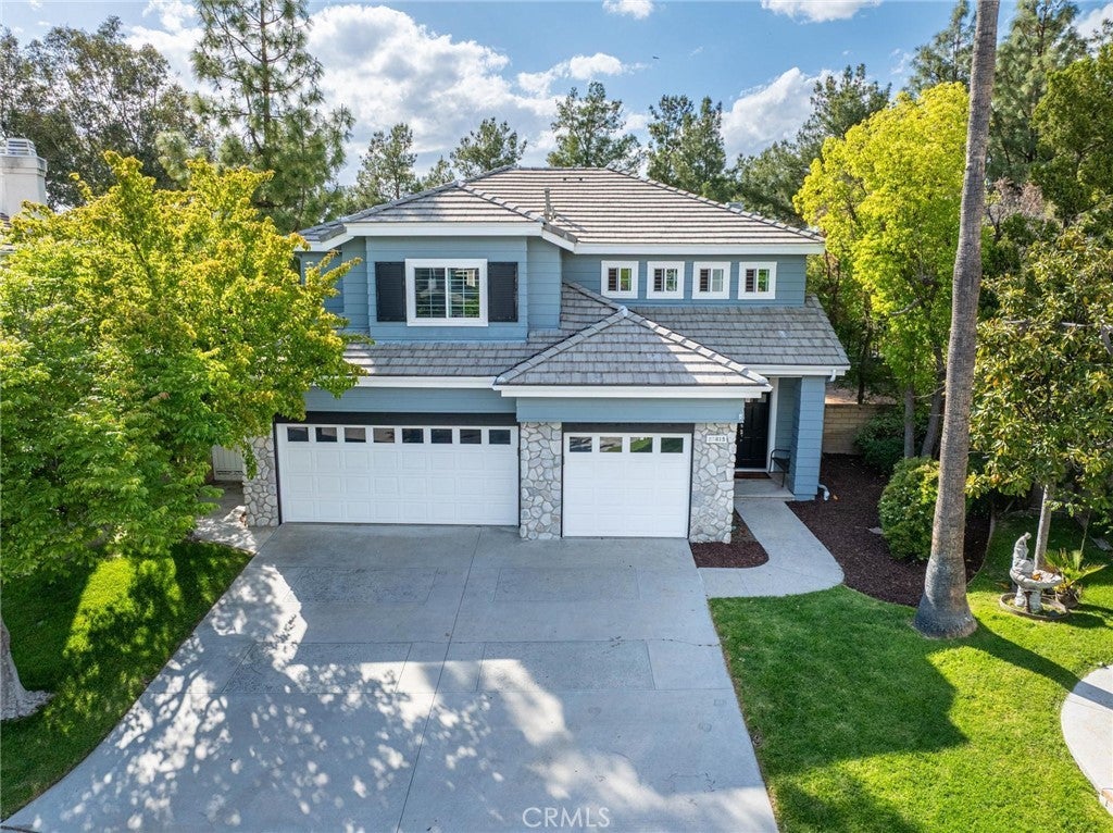 Photo of Listing #SR25107793