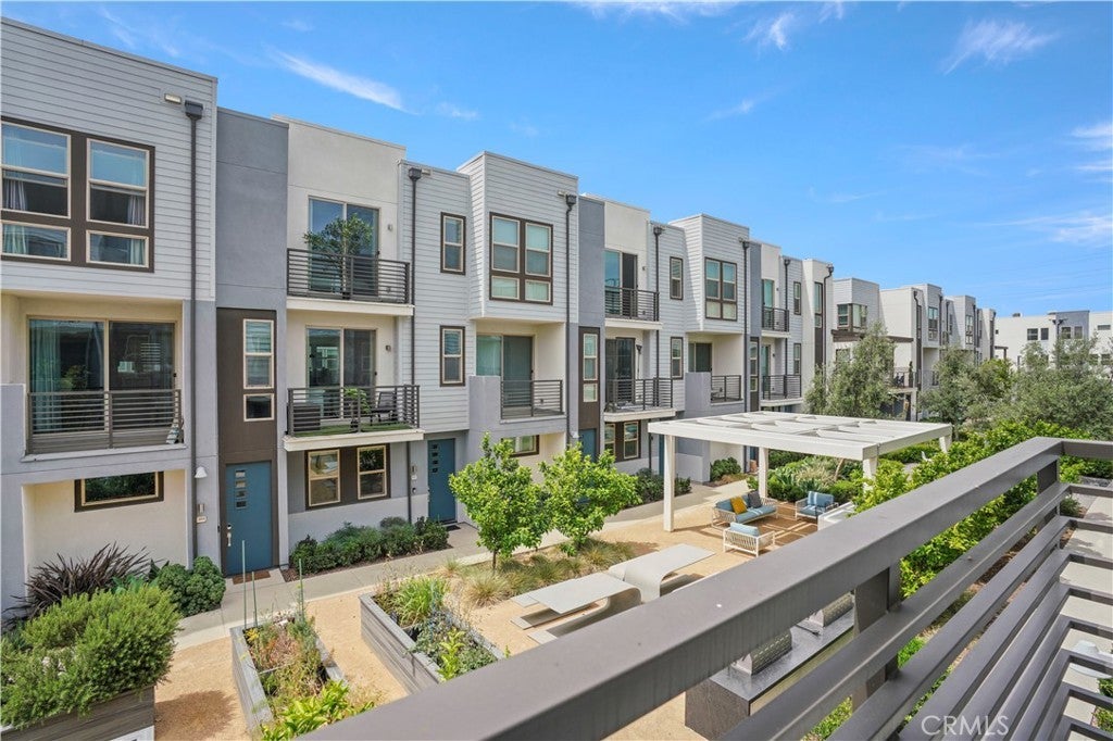 Photo of Listing #OC25105326