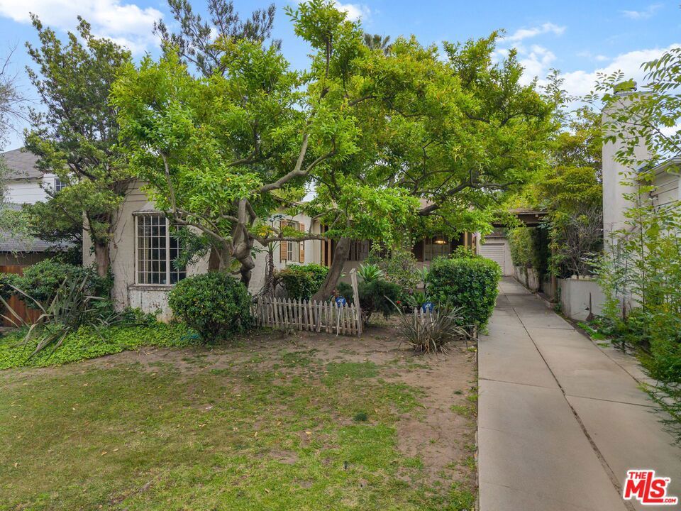 Photo of Listing #25537397