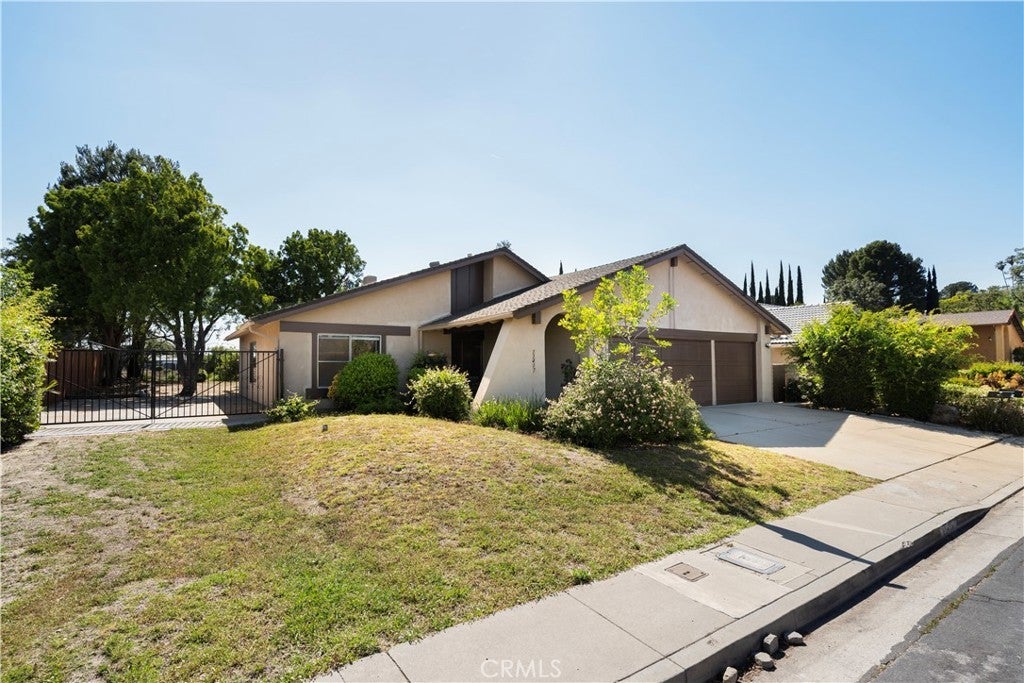 Photo of Listing #SR25108582