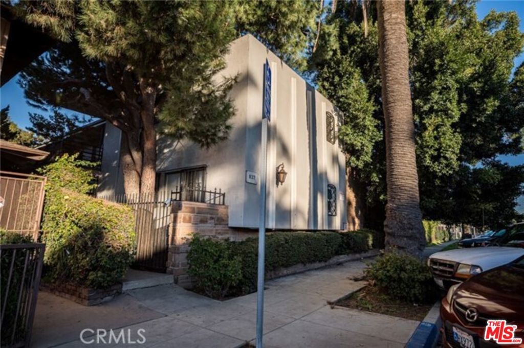 Photo of Listing #25539400