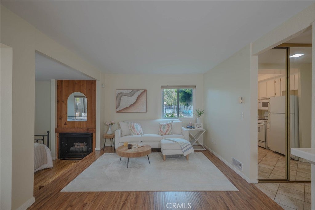 Photo of Listing #OC25108090