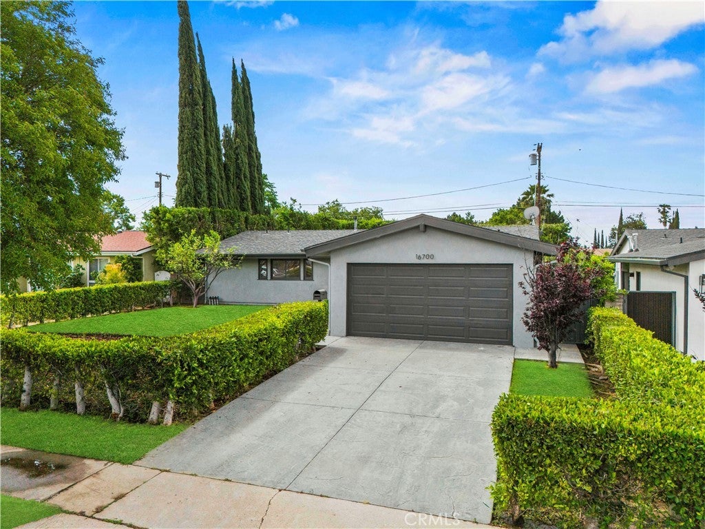 Photo of Listing #SR25108746