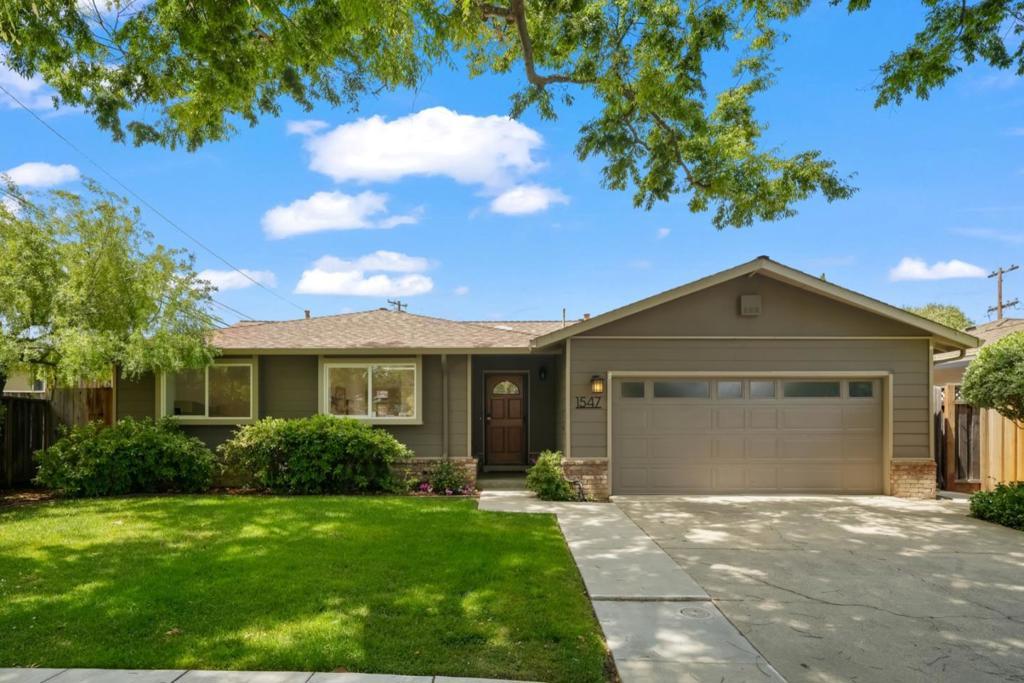 Photo of Listing #ML82007075