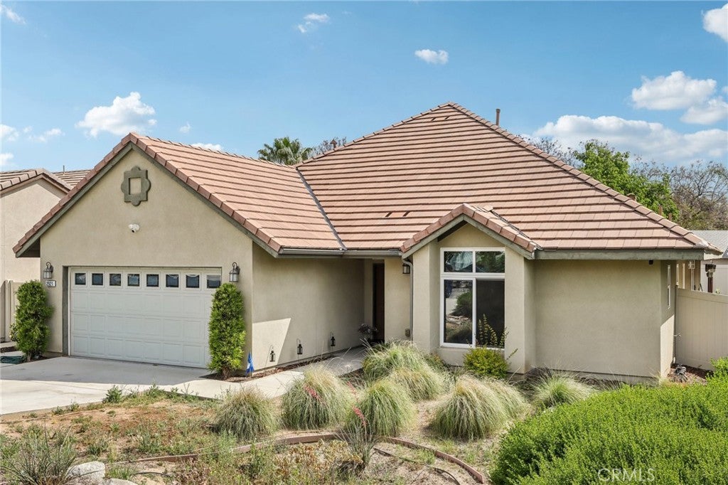 Photo of Listing #OC25105196