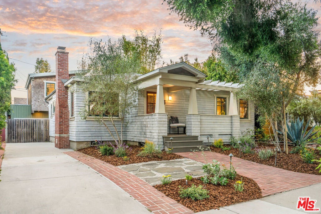 Photo of Listing #25531557