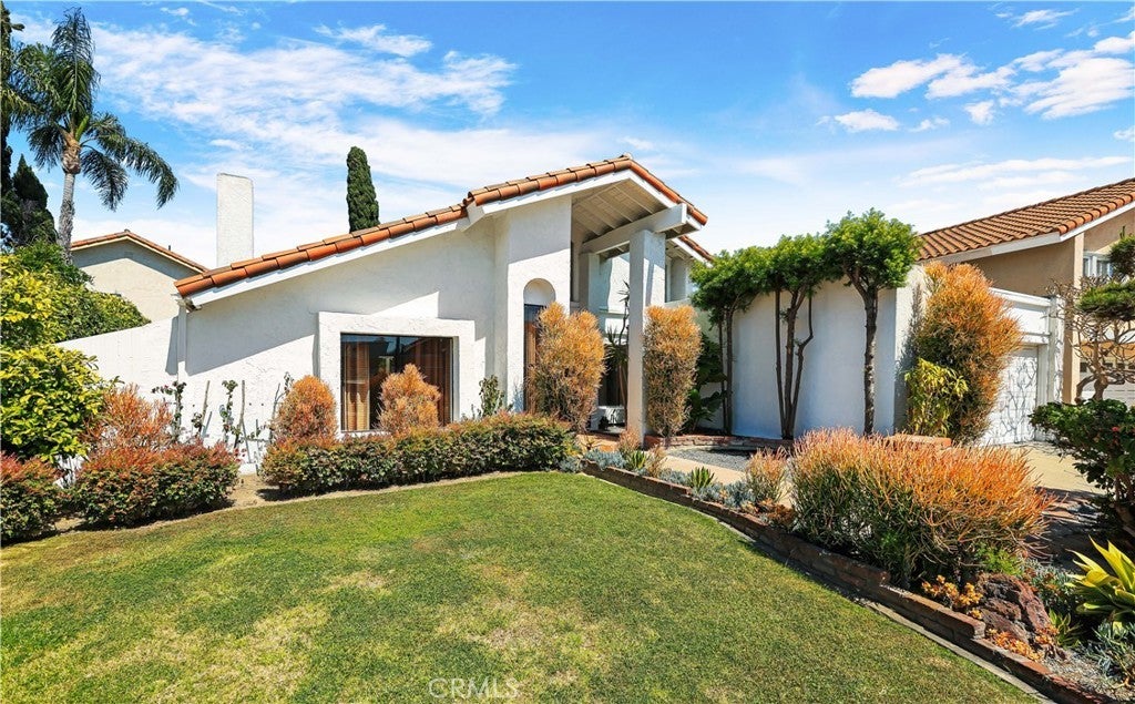 Photo of Listing #OC25102980