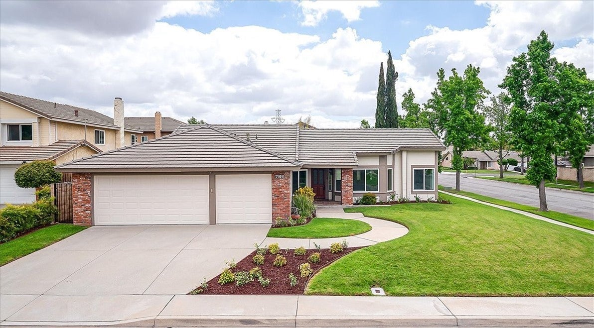 Photo of Listing #CV25107936