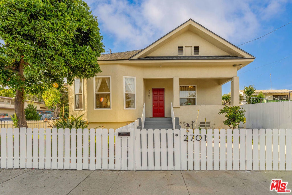 Photo of Listing #25519441