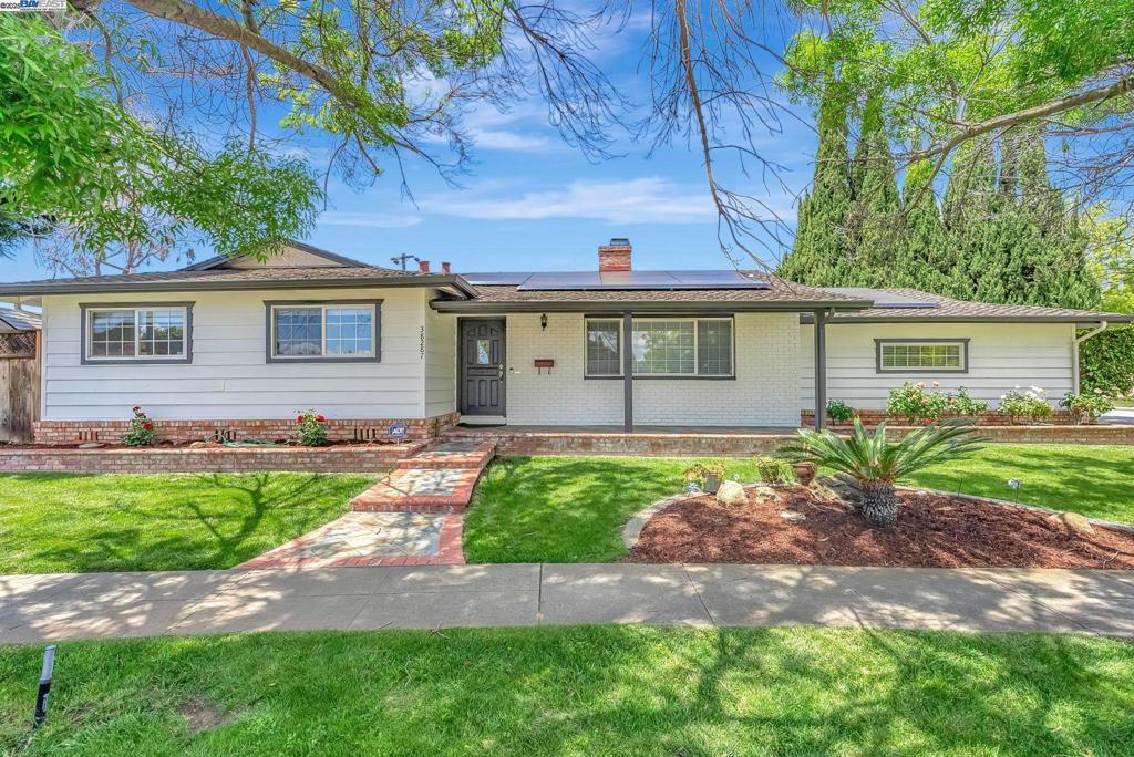 Photo of Listing #41097754