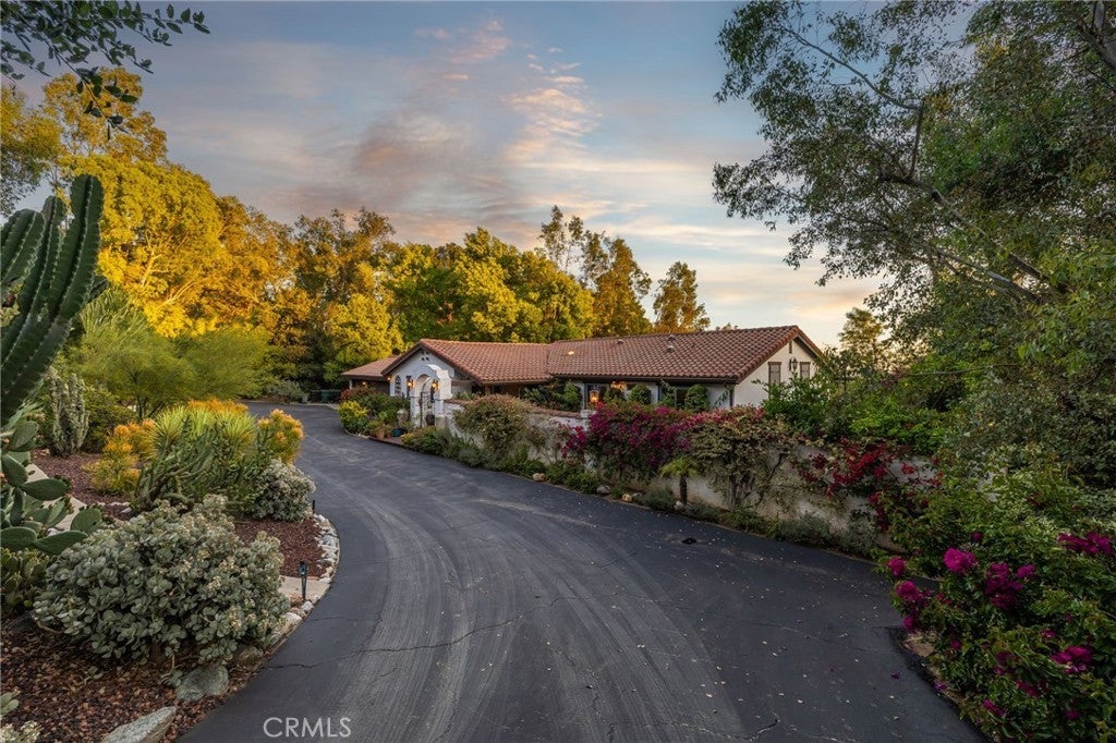 Photo of Listing #CV25107301