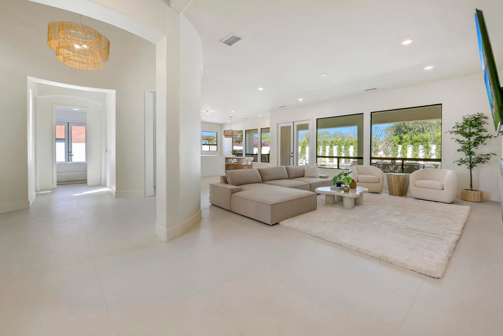 Photo of Listing #219130190DA