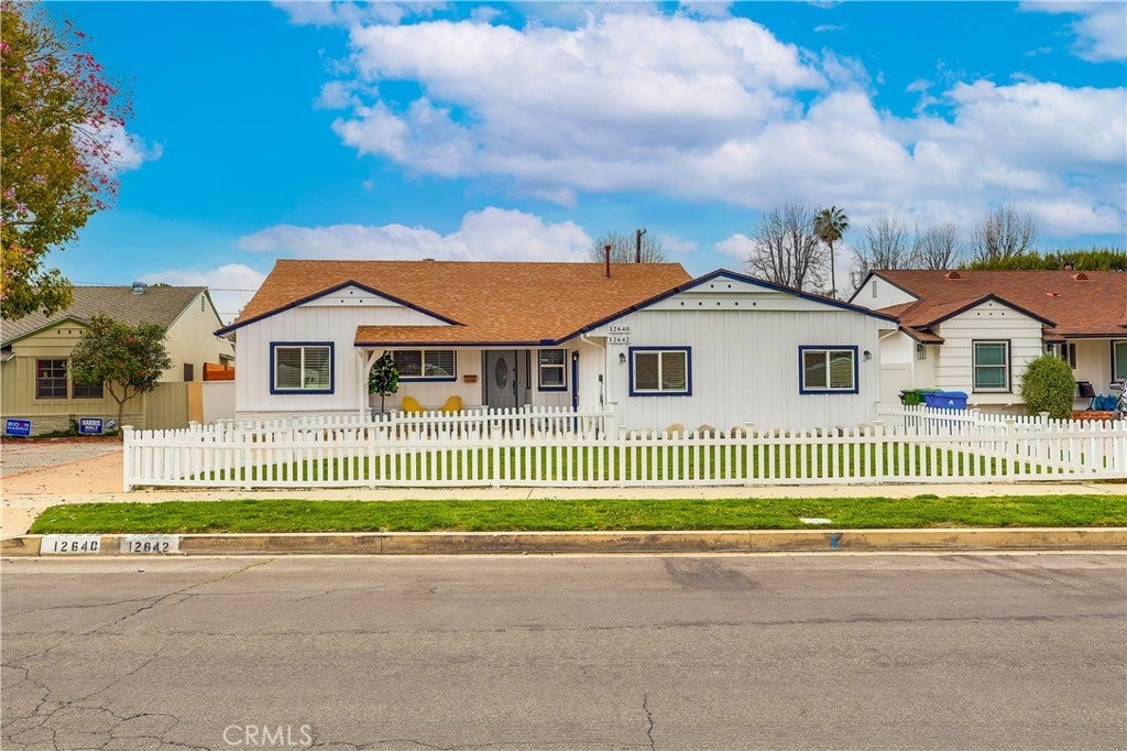 Photo of Listing #SR25109493