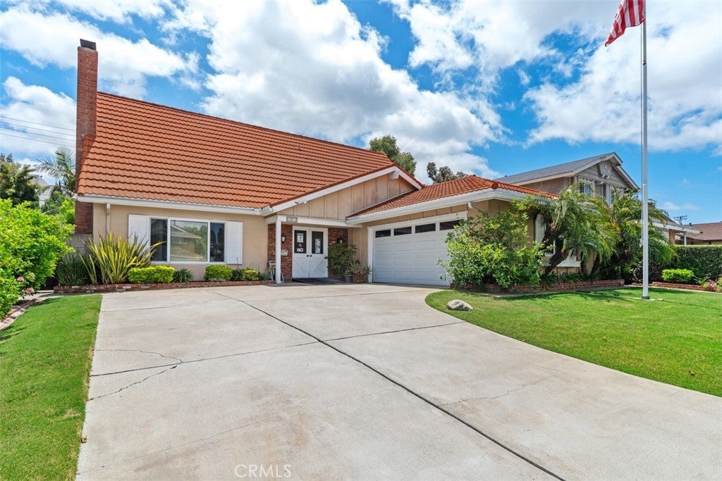 Photo of Listing #OC25106604