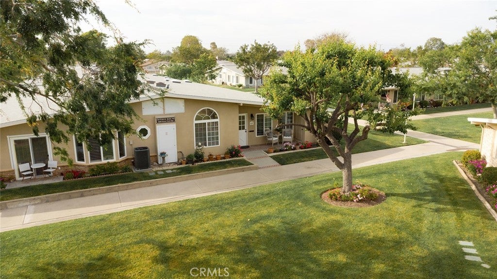 Photo of Listing #OC25107458