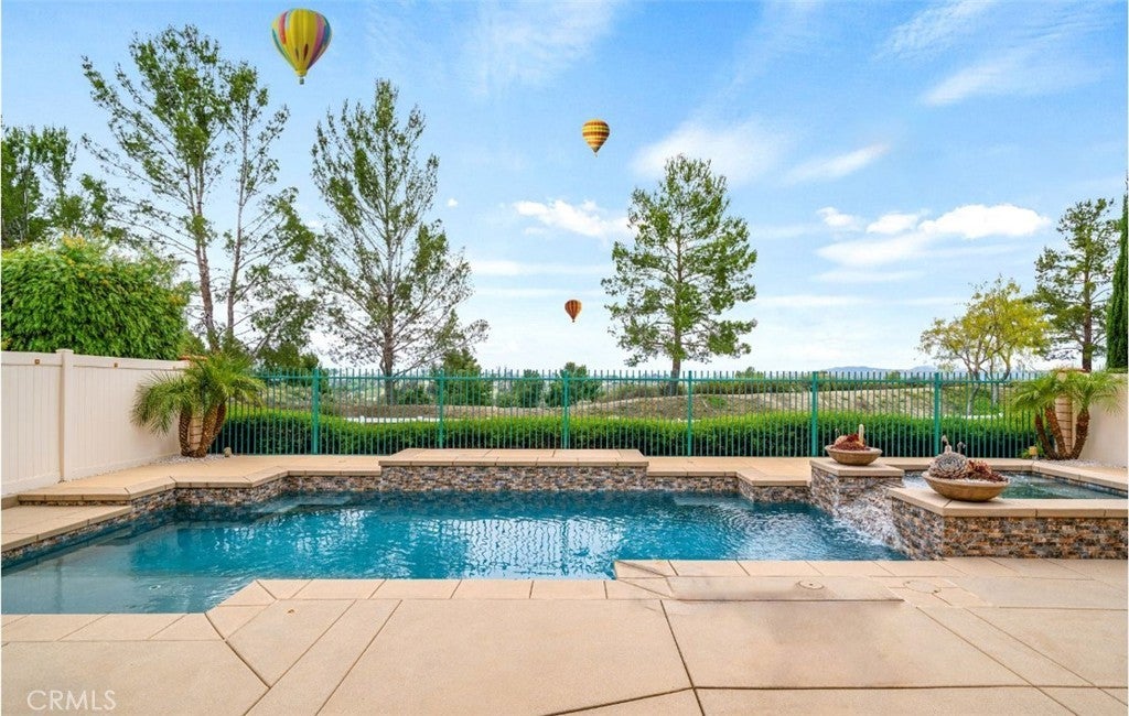 Photo of Listing #SW25106411