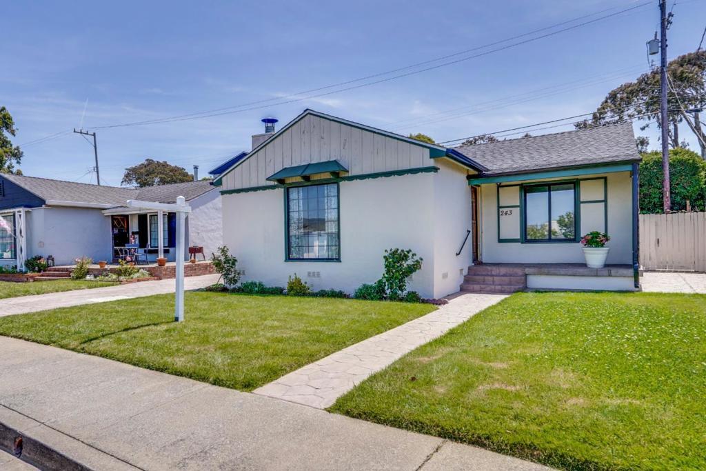 Photo of Listing #ML82007259