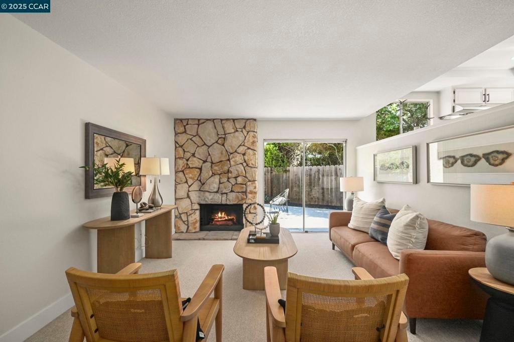 Photo of Listing #41097793