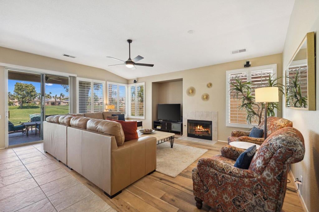 Photo of Listing #219130196DA