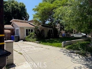 Photo of Listing #IV25109729