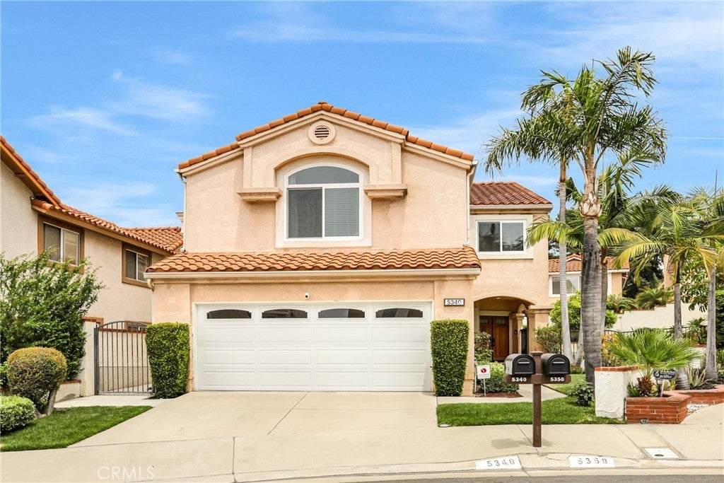 Photo of Listing #PV25109205