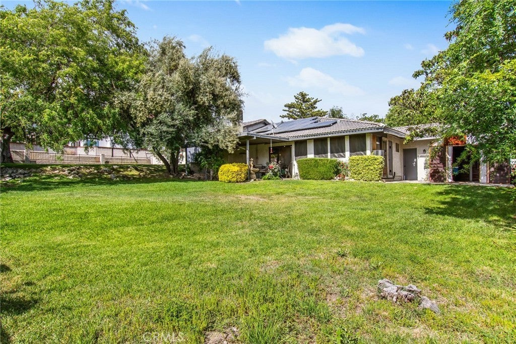 Photo of Listing #IV25108324