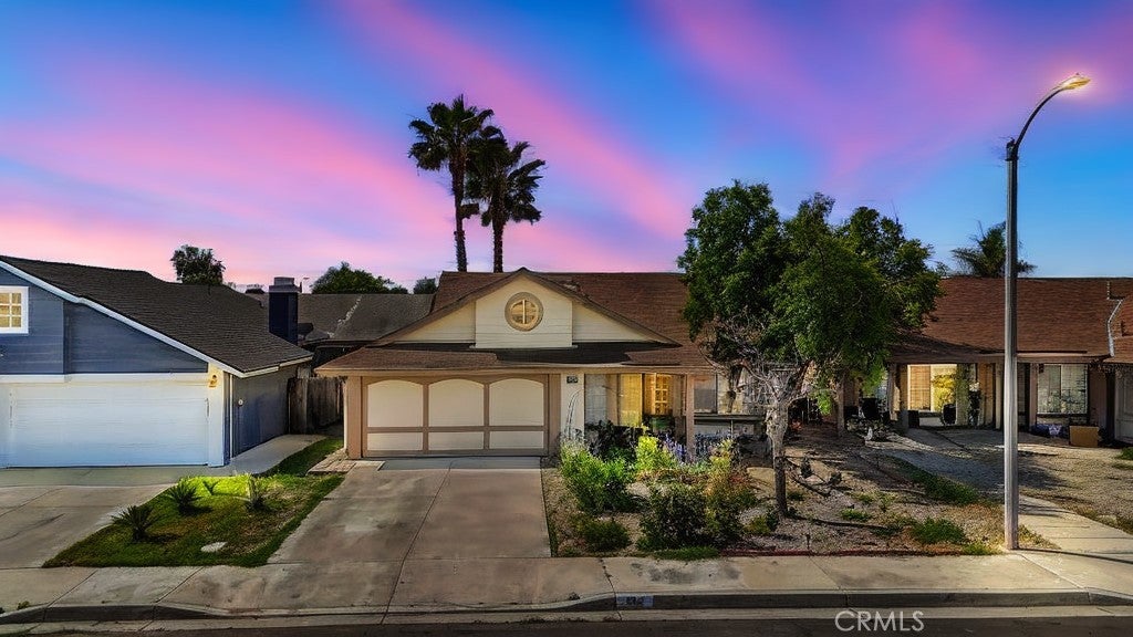 Photo of Listing #SW25107656