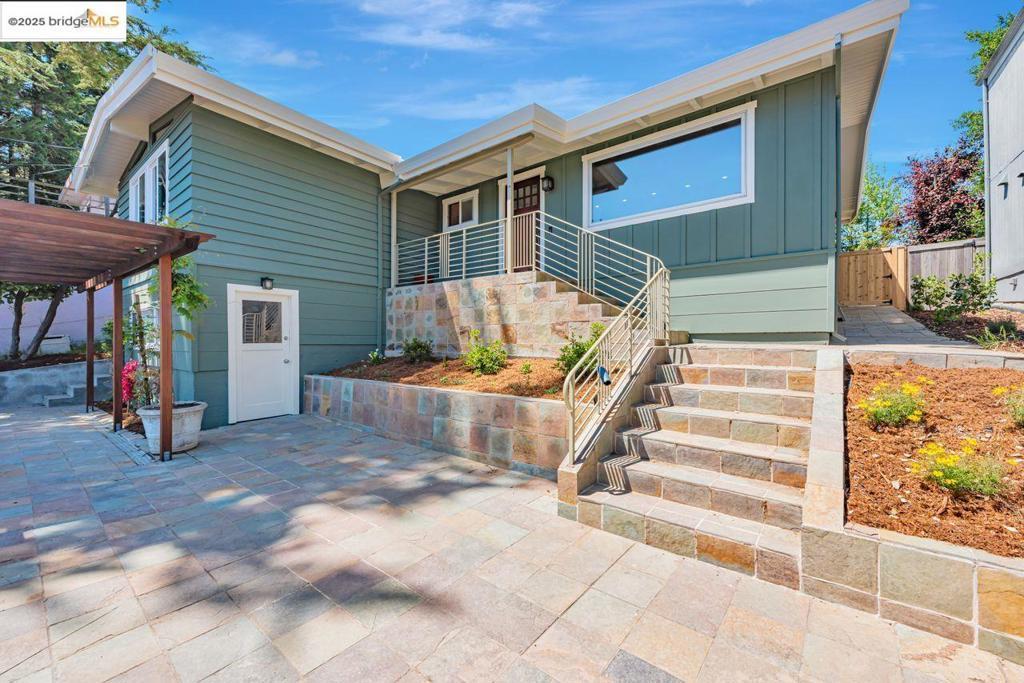 Photo of Listing #41097871