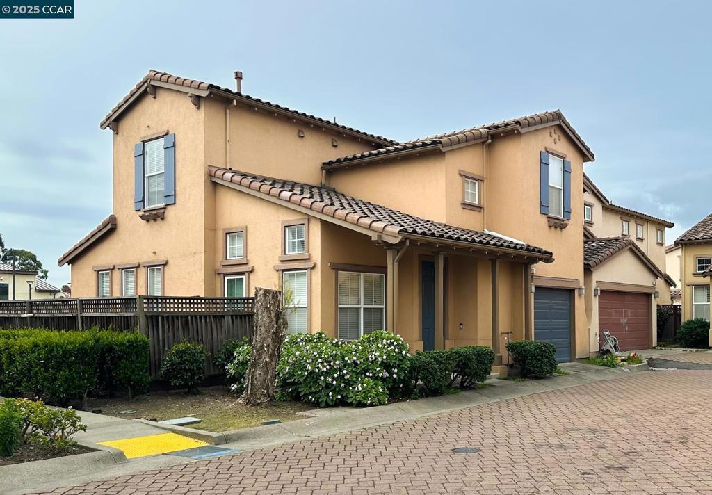 Photo of Listing #41097915